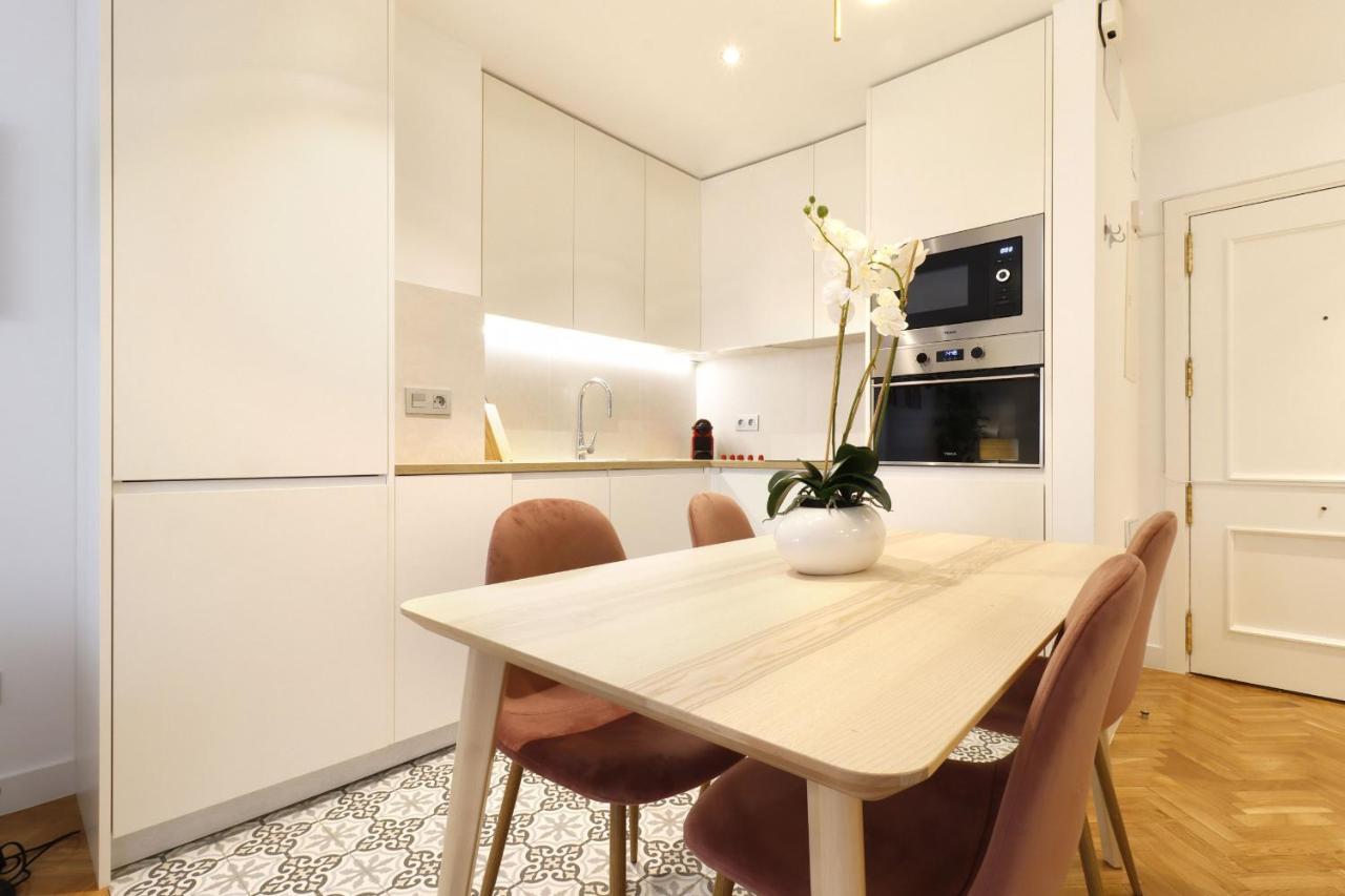 Ferienwohnung Royal Madrid Exterior foto